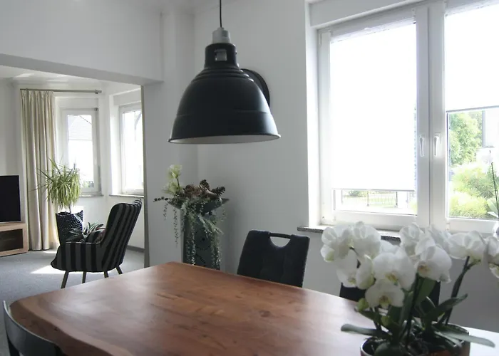 Wohnung In Stadtvilla, Dessau-Ziebigk